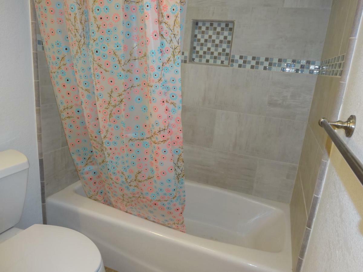 ホノルルWaikiki 2Br King/King Beds Newly Renovatedアパートメント エクステリア 写真