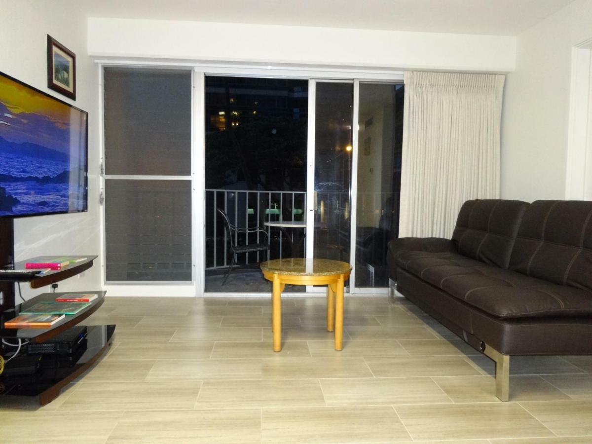 ホノルルWaikiki 2Br King/King Beds Newly Renovatedアパートメント エクステリア 写真